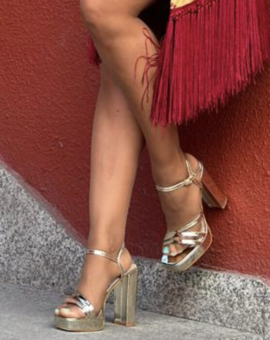 Sandalia dorada Laurent - Imagen 2
