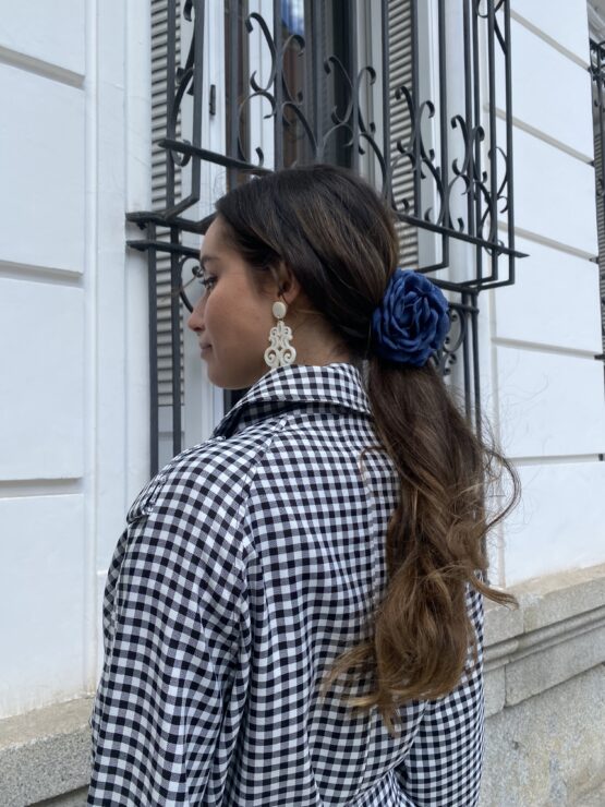Flor pinza Gardenia night blue - Imagen 2