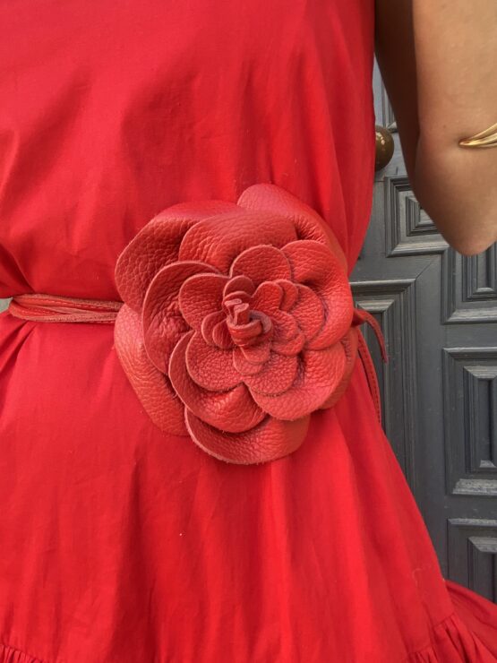 Cinturón flor de piel  rojo