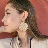 Pendiente  girasol camel