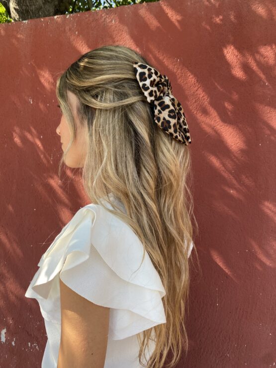 Pasador lazada animal print medium - Imagen 3