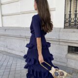 Vestido studio plisado volantes azul añil - Imagen 4
