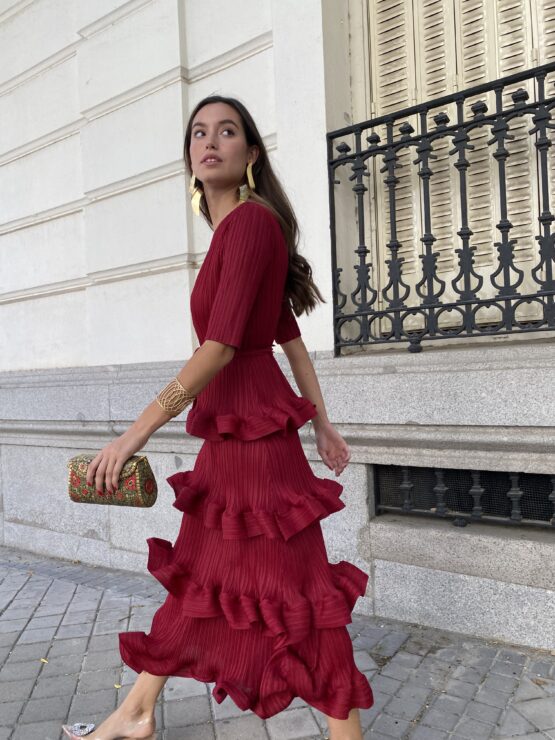 Vestido studio plisado volantes carmín - Imagen 5