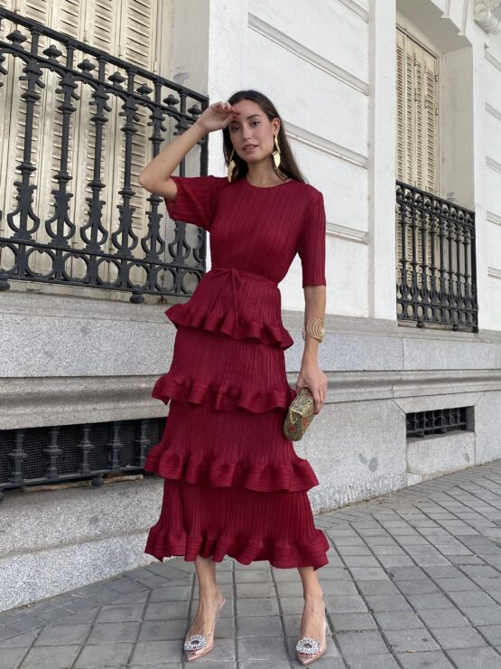 Vestido studio plisado volantes carmín - Imagen 8
