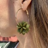 Pendiente chiara verde hoja