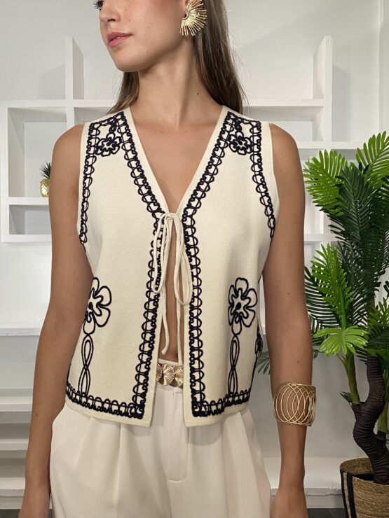 Chaleco bordado eve Ivory - Imagen 5