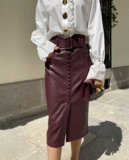 Falda lápiz polipiel con cinto wine