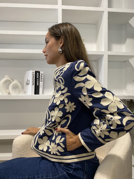 Chaqueta bordada sorrento - Imagen 4