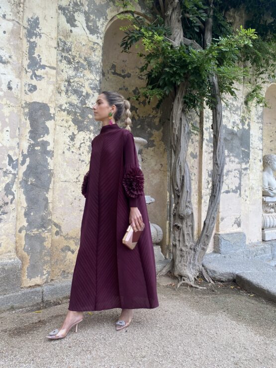 Vestido candela plisado wine - Imagen 4