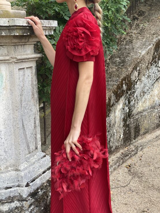 Vestido magnolia plisado rojo - Imagen 5