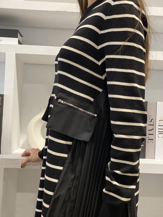 Vestido de rayas combinado con plisado - Imagen 3