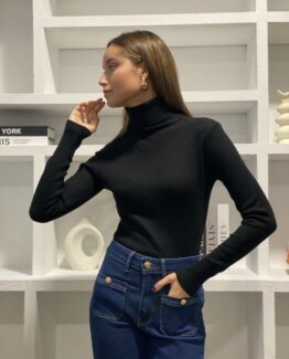 Jersey punto básico cuello vuelto negro