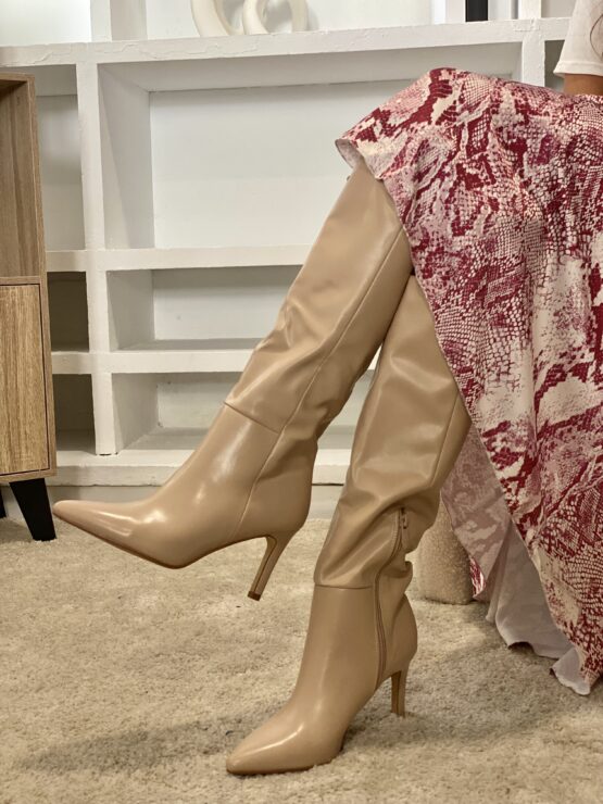 Bota alta efecto piel beige - Imagen 4