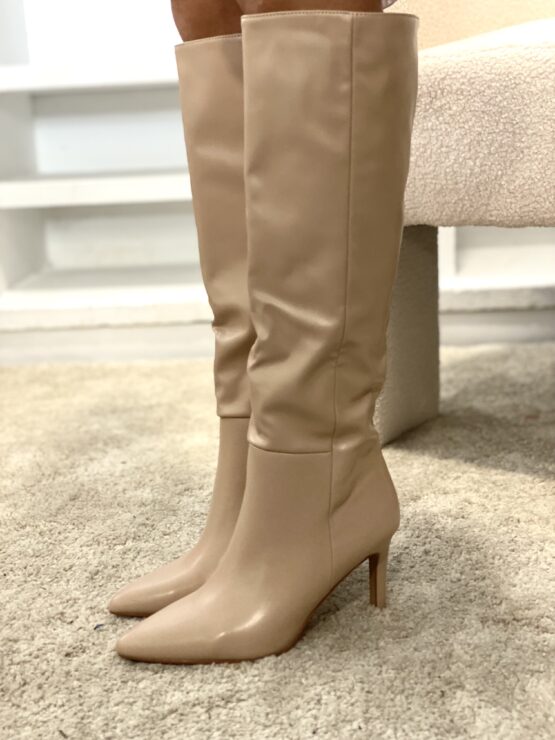 Bota alta efecto piel beige - Imagen 6