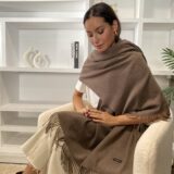 Bufanda Alexandra marrón choco