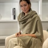 Bufanda Alexandra khaki Clare - Imagen 3