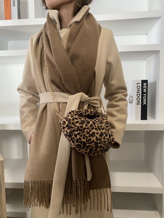 Bolso mini acolchado animal print - Imagen 4