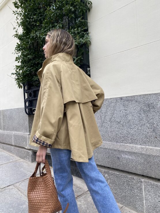 Trench noa camel