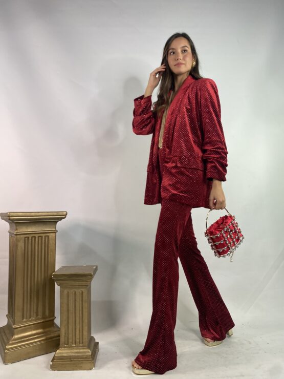 Traje terciopelo rojo y brillos - Imagen 4