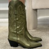 Bota metalizada bordada - Imagen 4