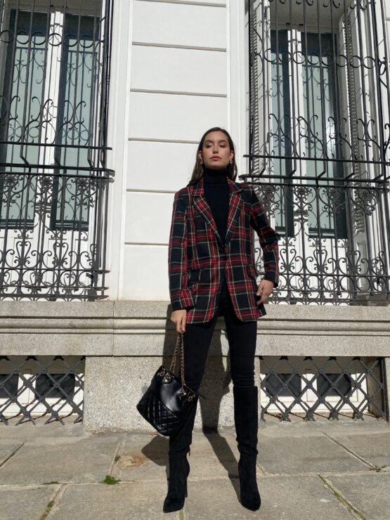 Blazer cuadro tartán negro - Imagen 4