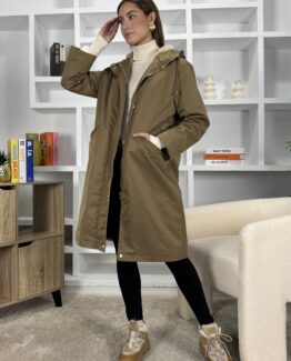 Parka waterproof forrada de pelo