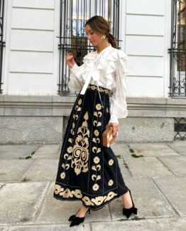 Falda bordada Cerdeña