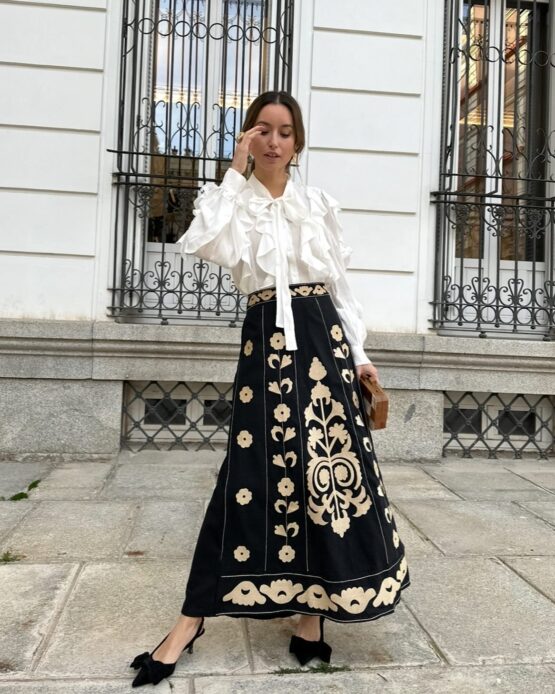 Falda bordada Cerdeña - Imagen 3