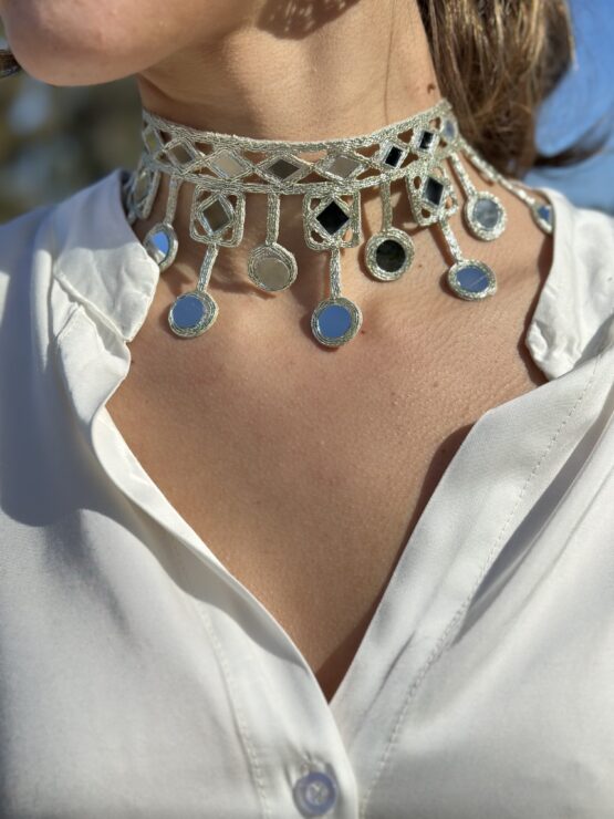 Choker gala