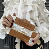Clutch de madera