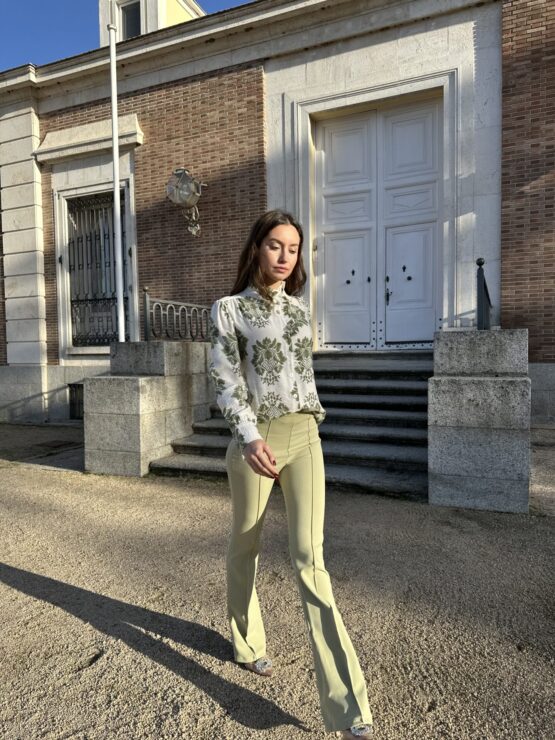 Pantalón flare Mint