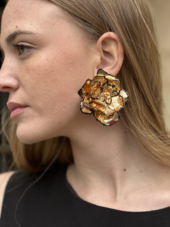 Pendiente Maxi flor gold