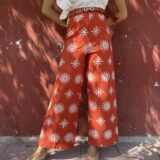 Pantalón bordado Sena teja