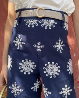 Pantalón bordado Sena azul marino