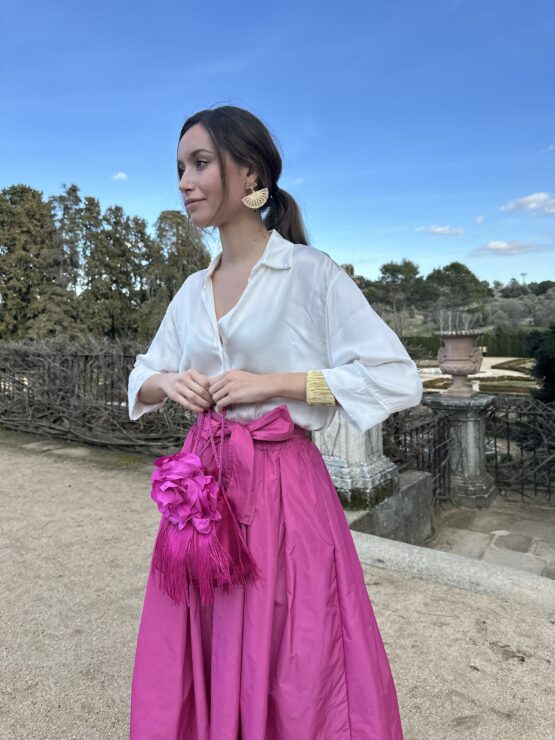Bolso flecos con flor fucsia - Imagen 2