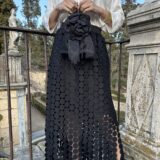 Falda lunar guipur negro