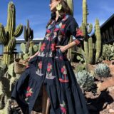 Vestido Marietta bordado azul marino