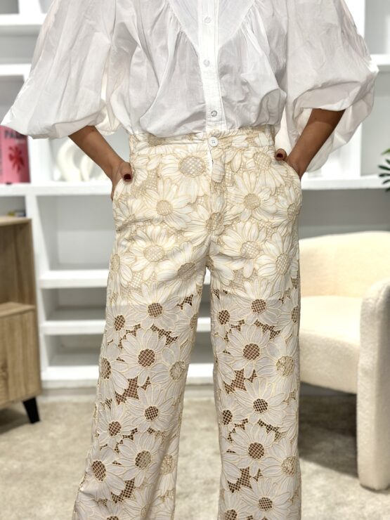 Pantalón bordado Daisy - Imagen 5