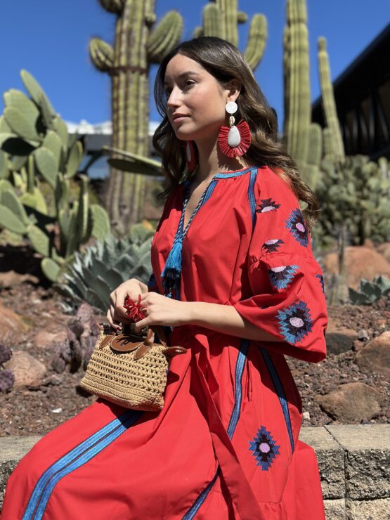 Vestido bordado Tulum rojo - Imagen 2