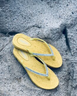 Sandalia Beach Yellow