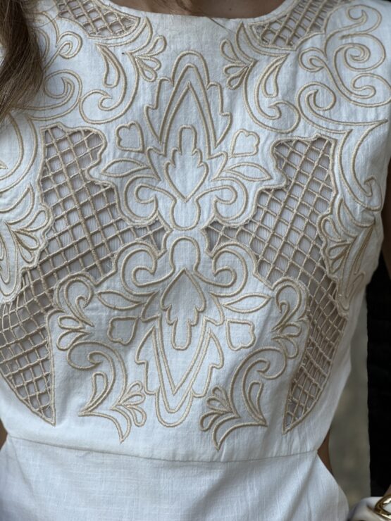 Vestido bordado granada - Imagen 3