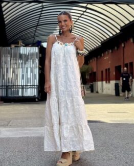 Vestido flora  bordado