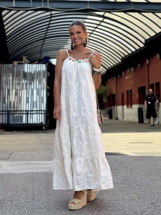 Vestido flora  bordado